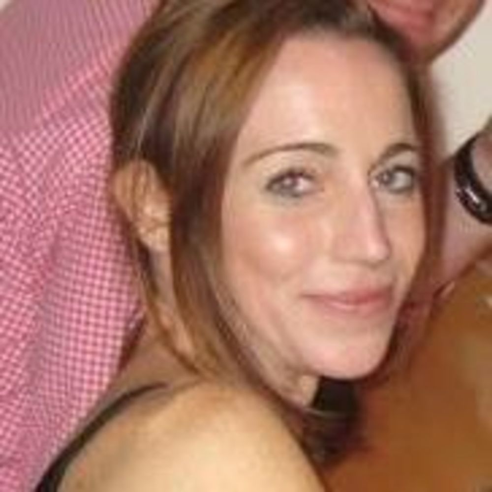Meet your Posher, Leslie